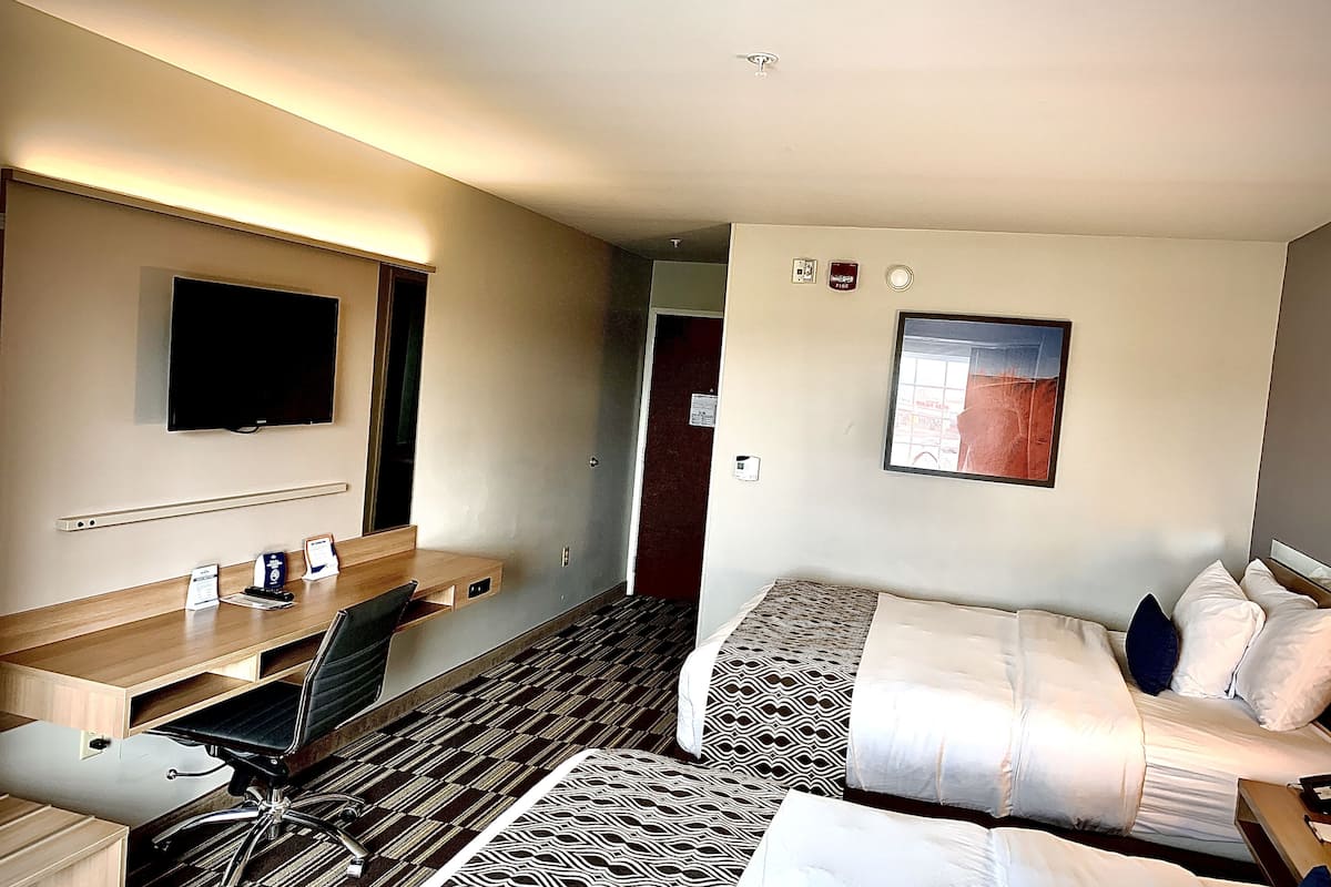 desk, iron/ironing board, rollaway beds, free wifi