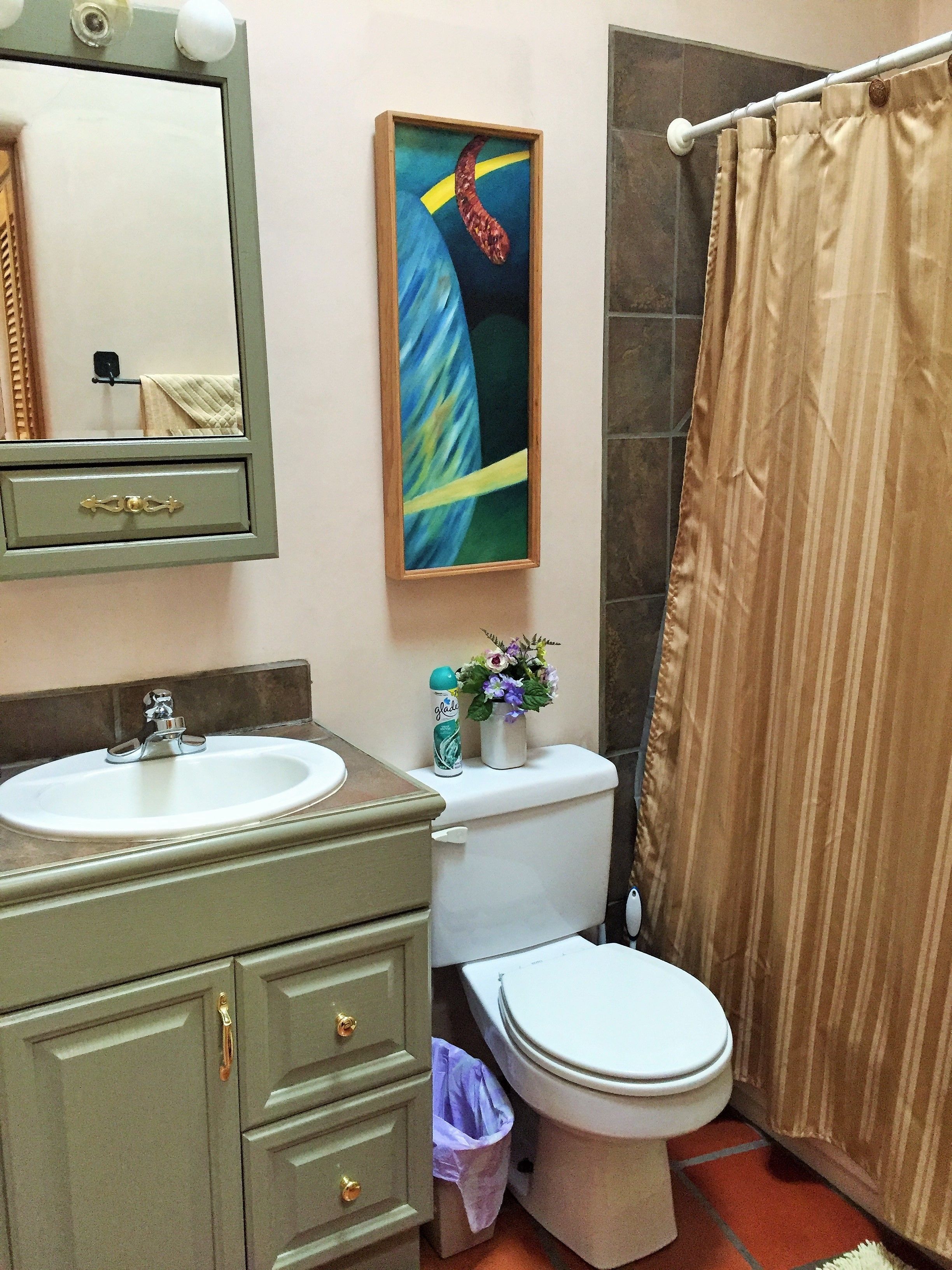 apartment, 1 queen bed | bathroom sink