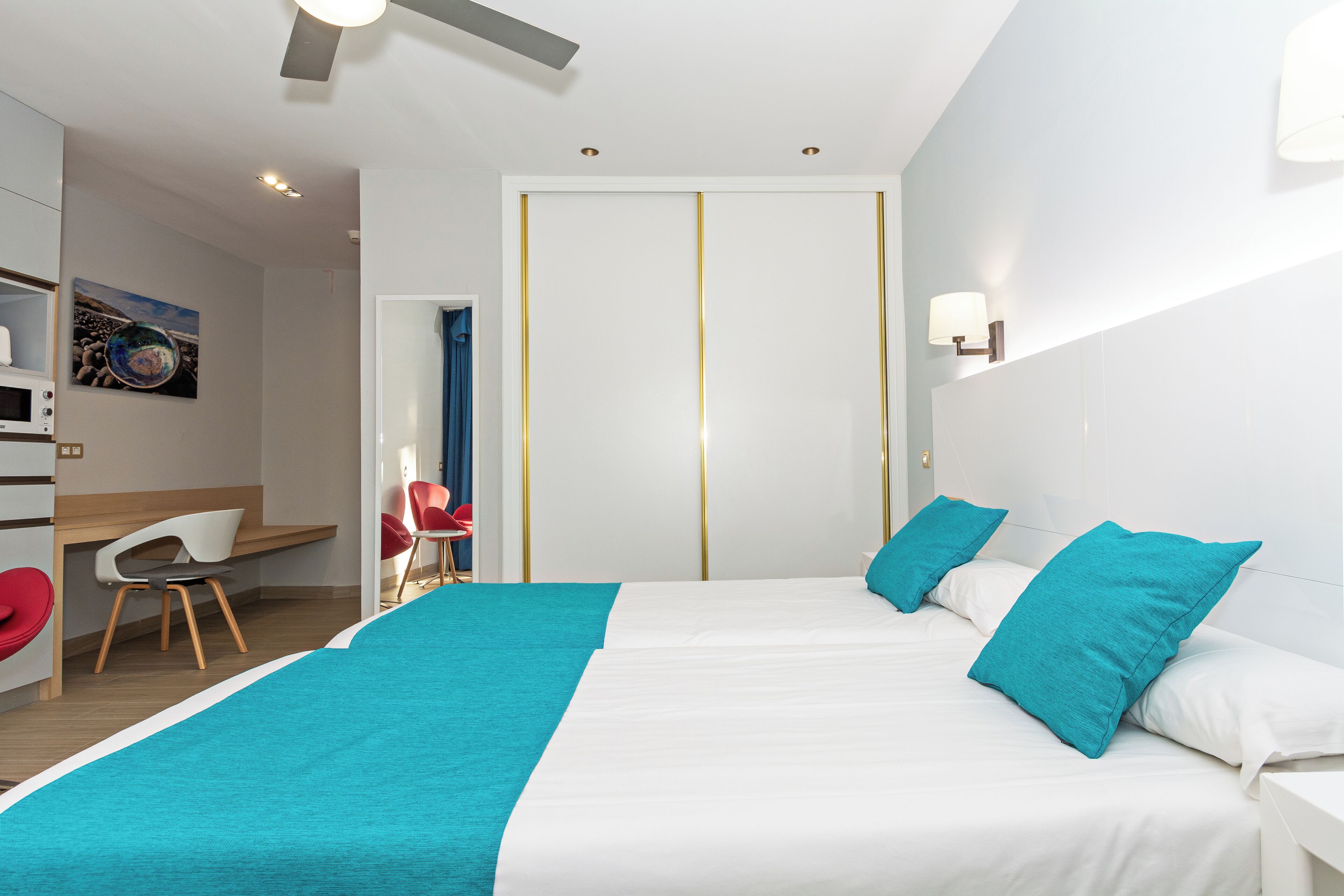 Blackout drapes, WiFi (free), bed sheets