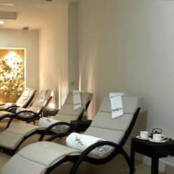 Sauna, steam room, Turkish bath, body treatments, facials