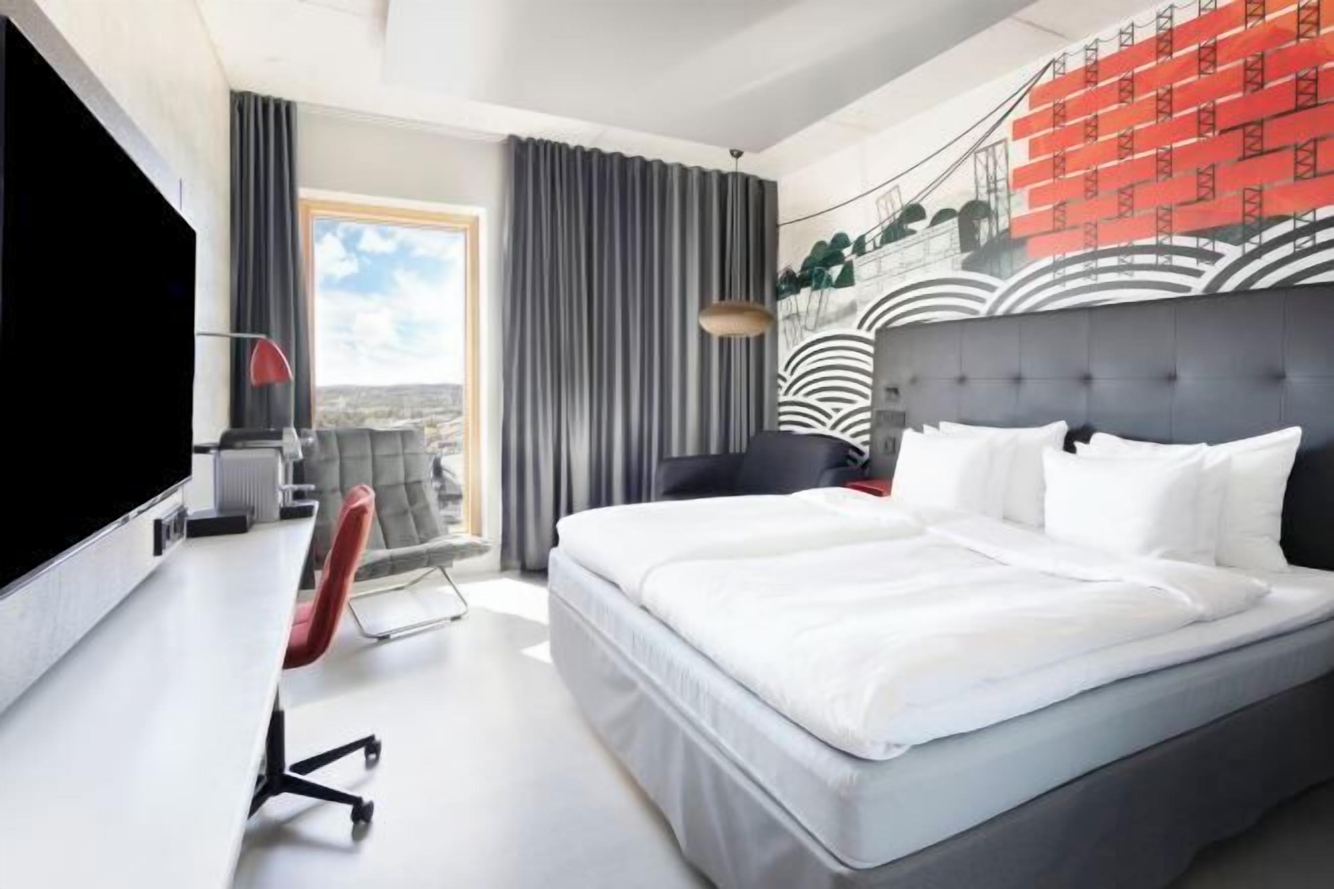 Minibar, in-room safe, individually decorated, desk