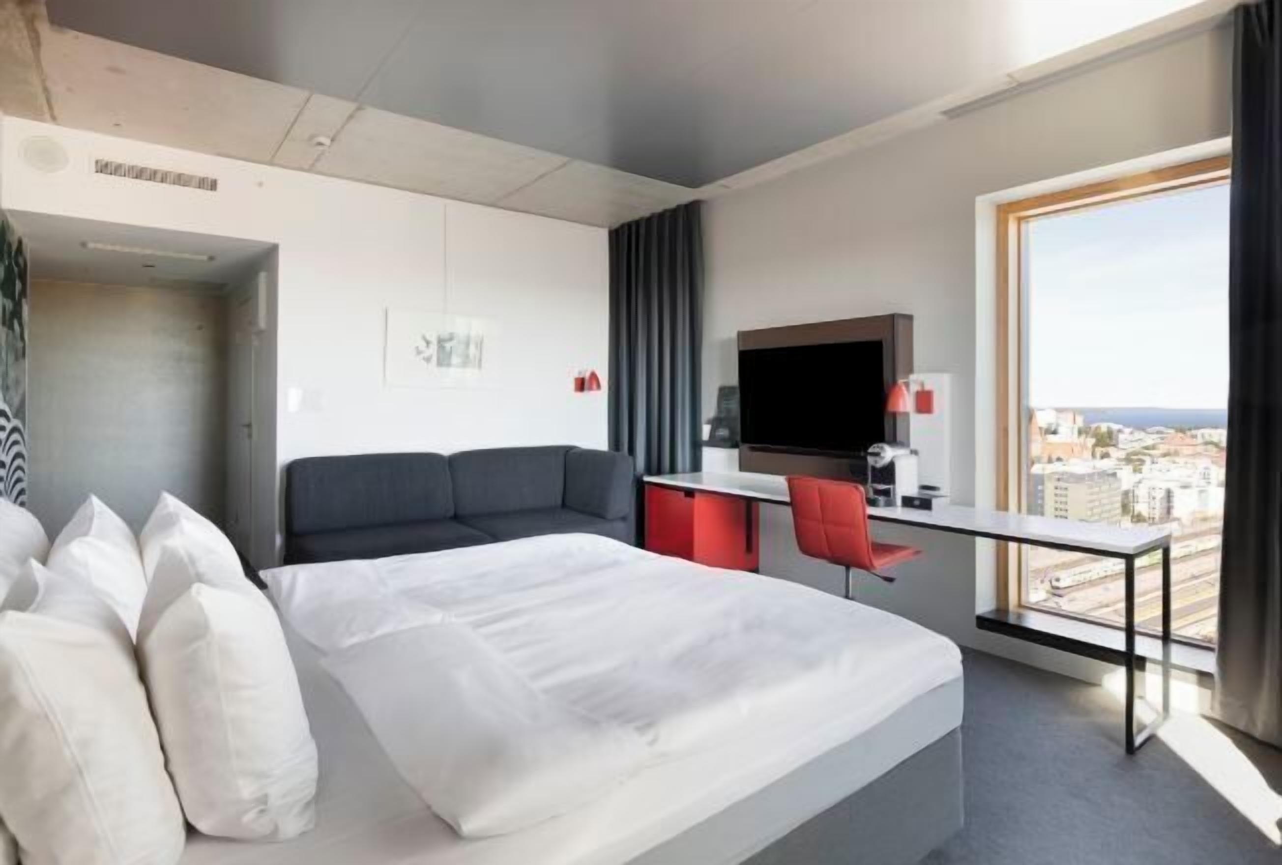 Minibar, in-room safe, individually decorated, desk