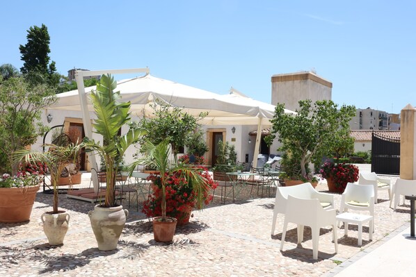 Courtyard