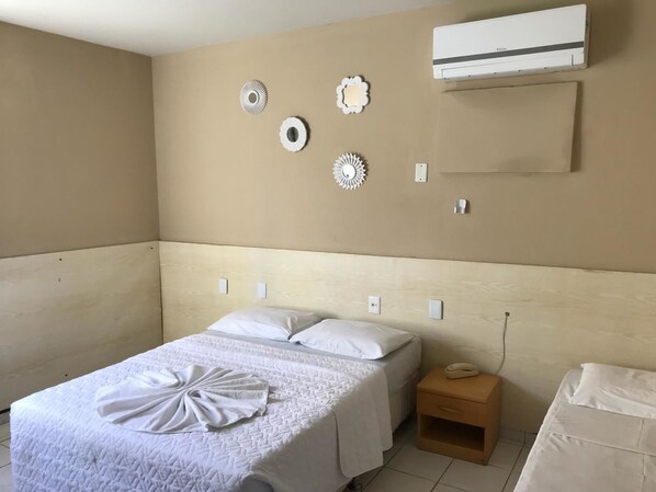 Minibar, free WiFi - Hotel Coqueiral (Recife)