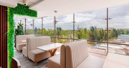 Hotel Parque 63