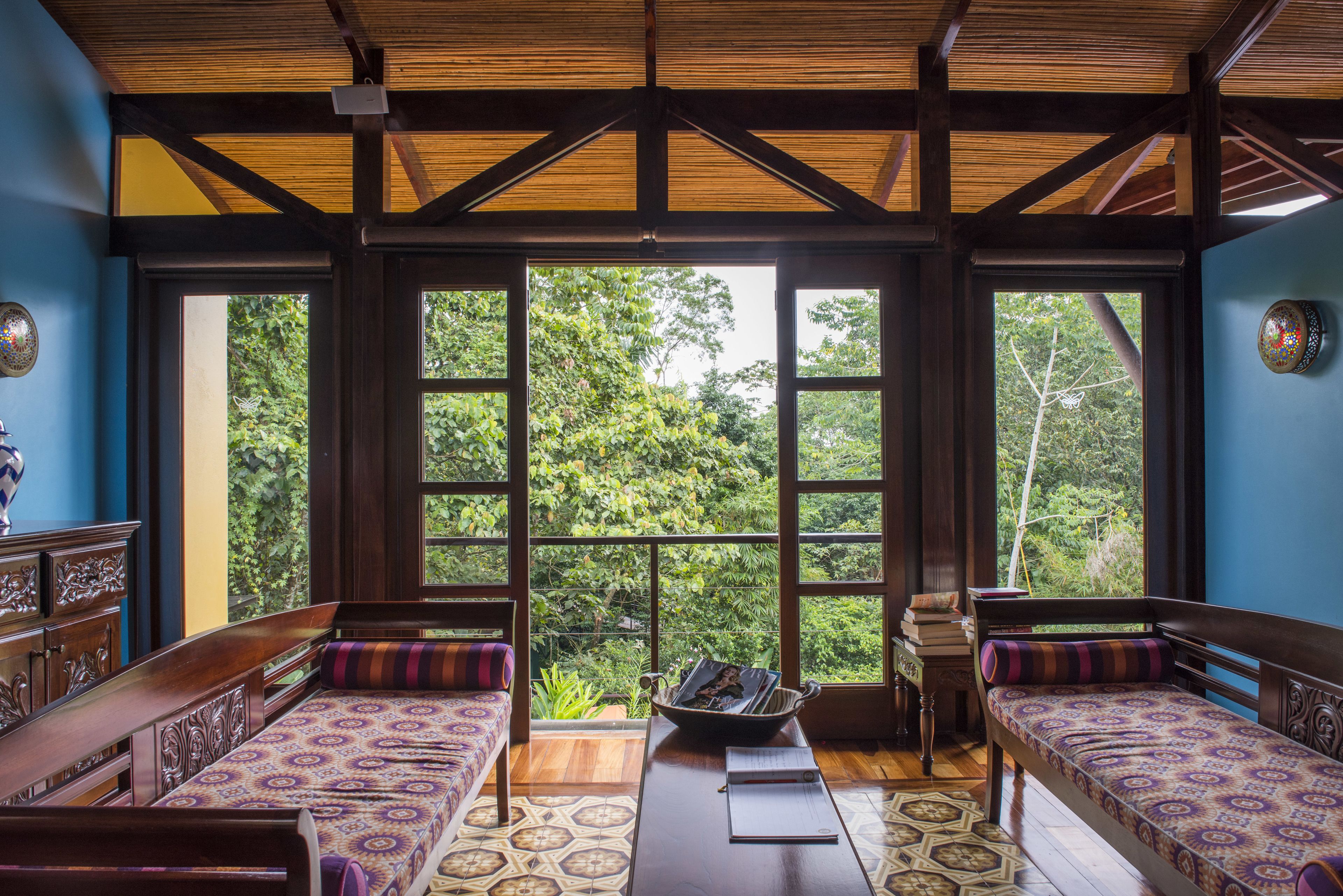 Couples treatment room(s), sauna, steam room