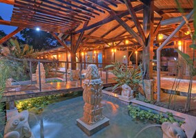 Salas para tratamentos a dois, sauna seca, sauna a vapor