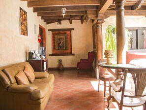 Free continental breakfast