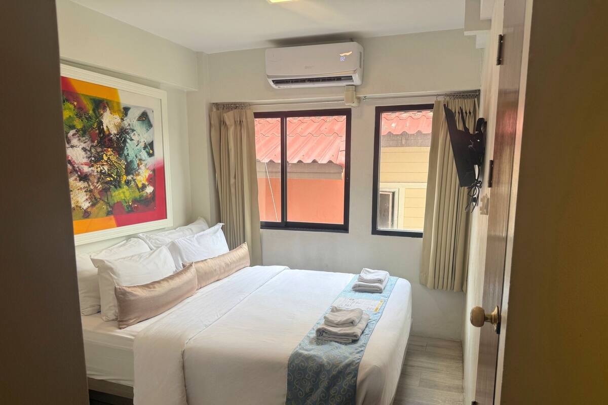 Standard Double Room | 저자극성 침구, 객실 내 금고, 책상, 침대 시트