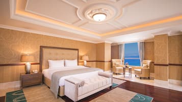 In-room safe, individually decorated, individually furnished, desk