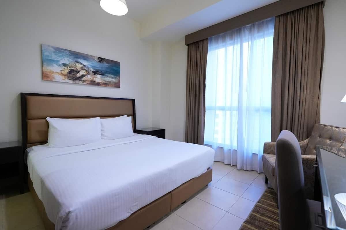 In-room safe, individually decorated, individually furnished, desk