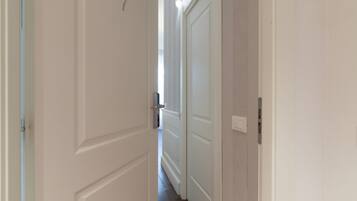 Camera con letto matrimoniale o 2 letti singoli | Vista dalla camera