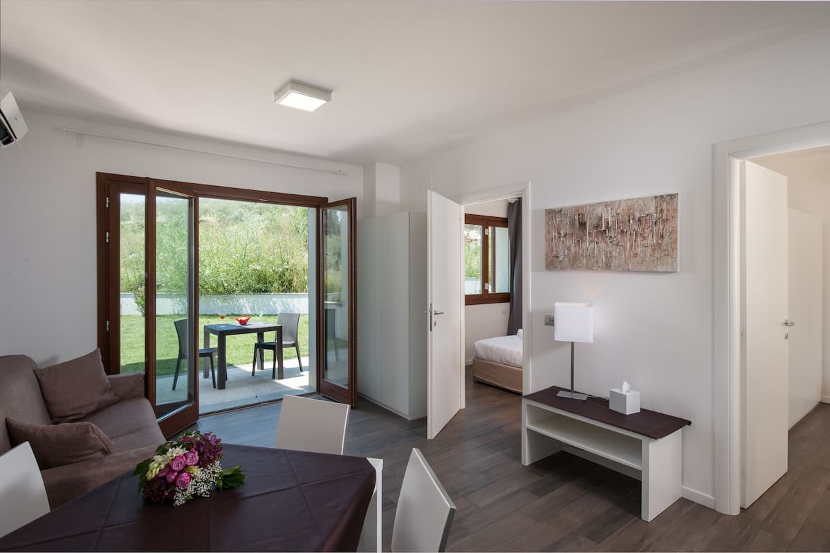 Superior appartement | 2 slaapkamers, luxe beddengoed, donzen dekbedden, een minibar