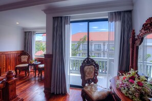 Executive Suite-Free Pick Up | Vista desde la habitación