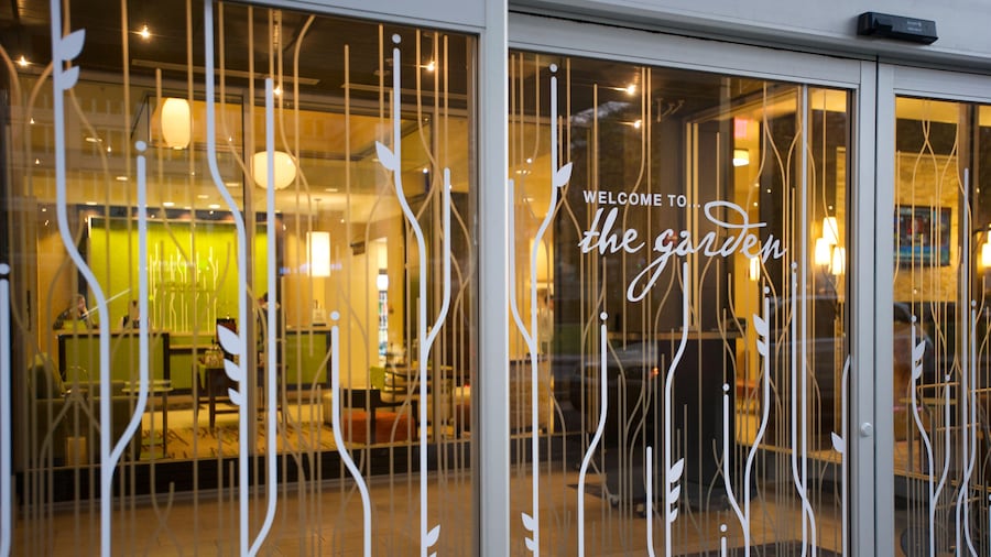 Hilton Garden Inn Buffalo Downtown