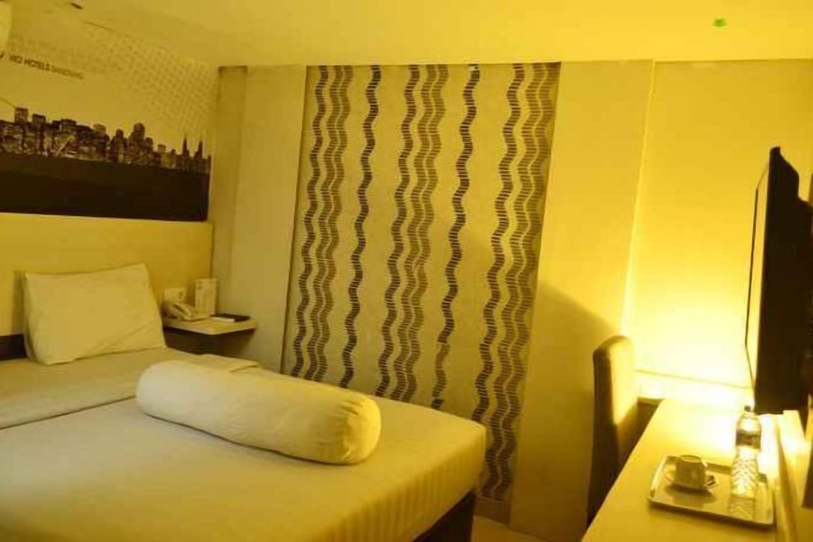 Safe på rommet, strykejern/-brett og wi-fi (inkludert)