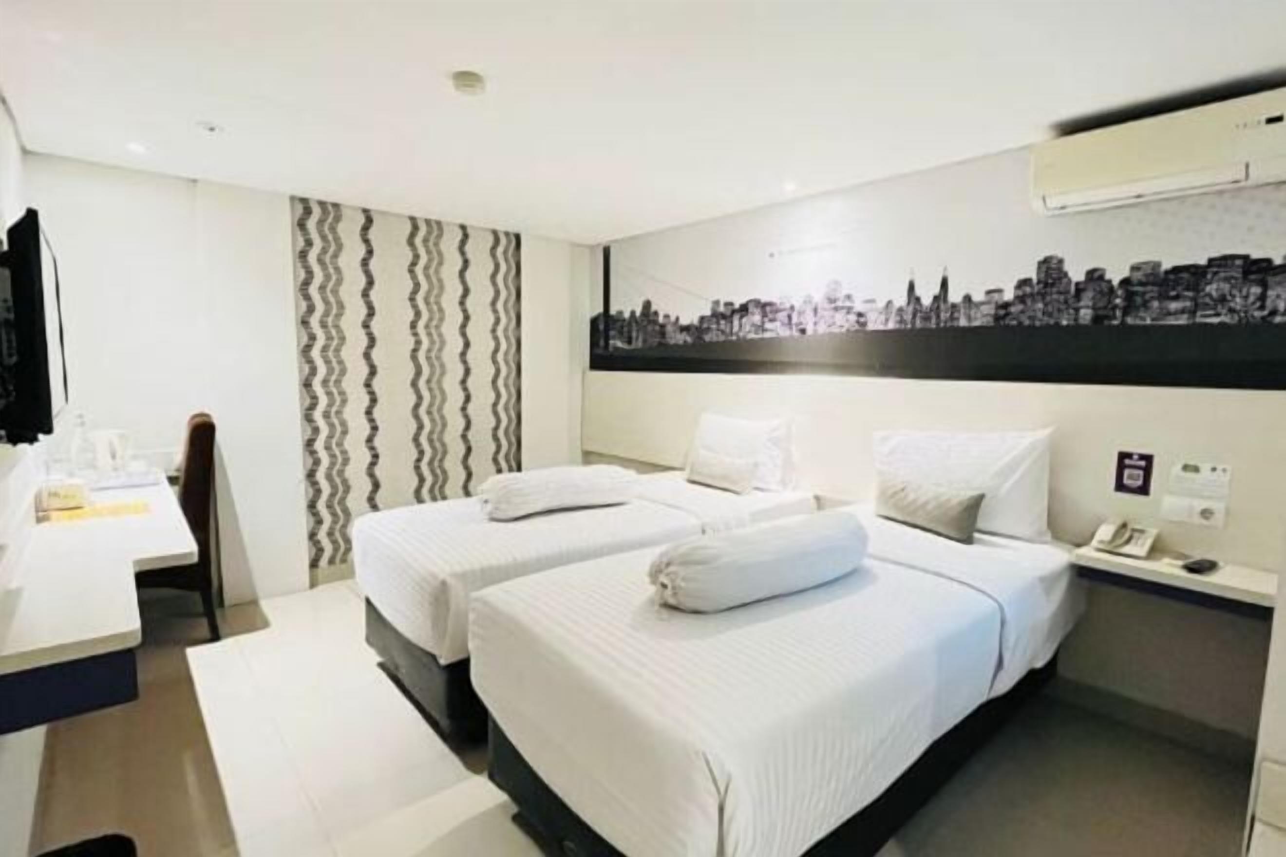 In-room safe, iron/ironing board, free WiFi