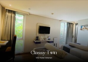 Peti besi dalam bilik, seterika/papan seterika, Wi-fi percuma 