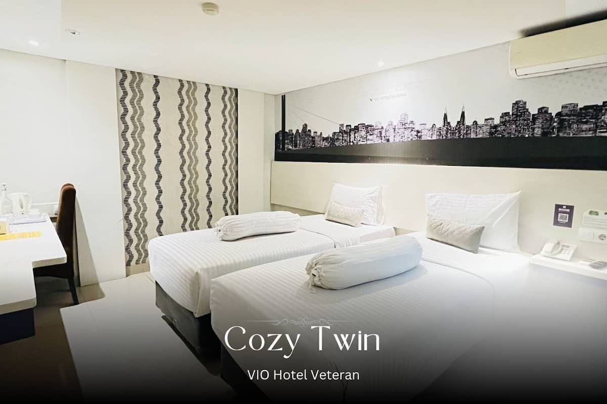 In-room safe, iron/ironing board, free WiFi