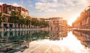 Outdoor pool - La Local Suites & Spa (Bodrum)