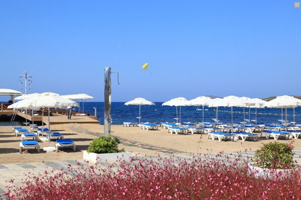 Beach - La Local Suites & Spa (Bodrum)