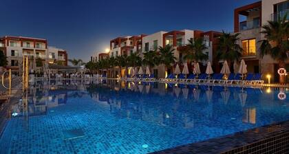 La Local Suites & Spa