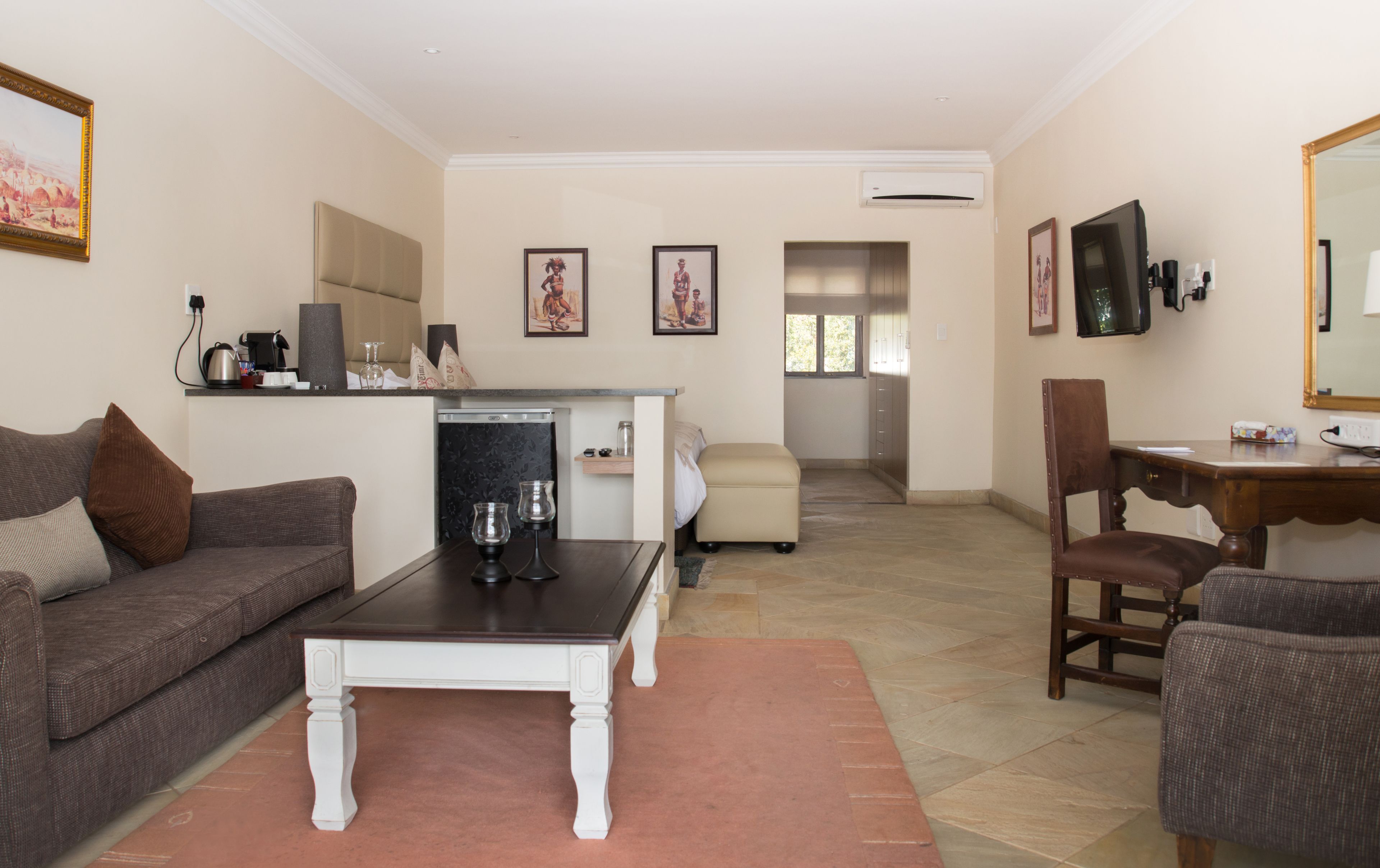 deluxe room 10 | egyptian cotton sheets, premium bedding, memory-foam beds, minibar