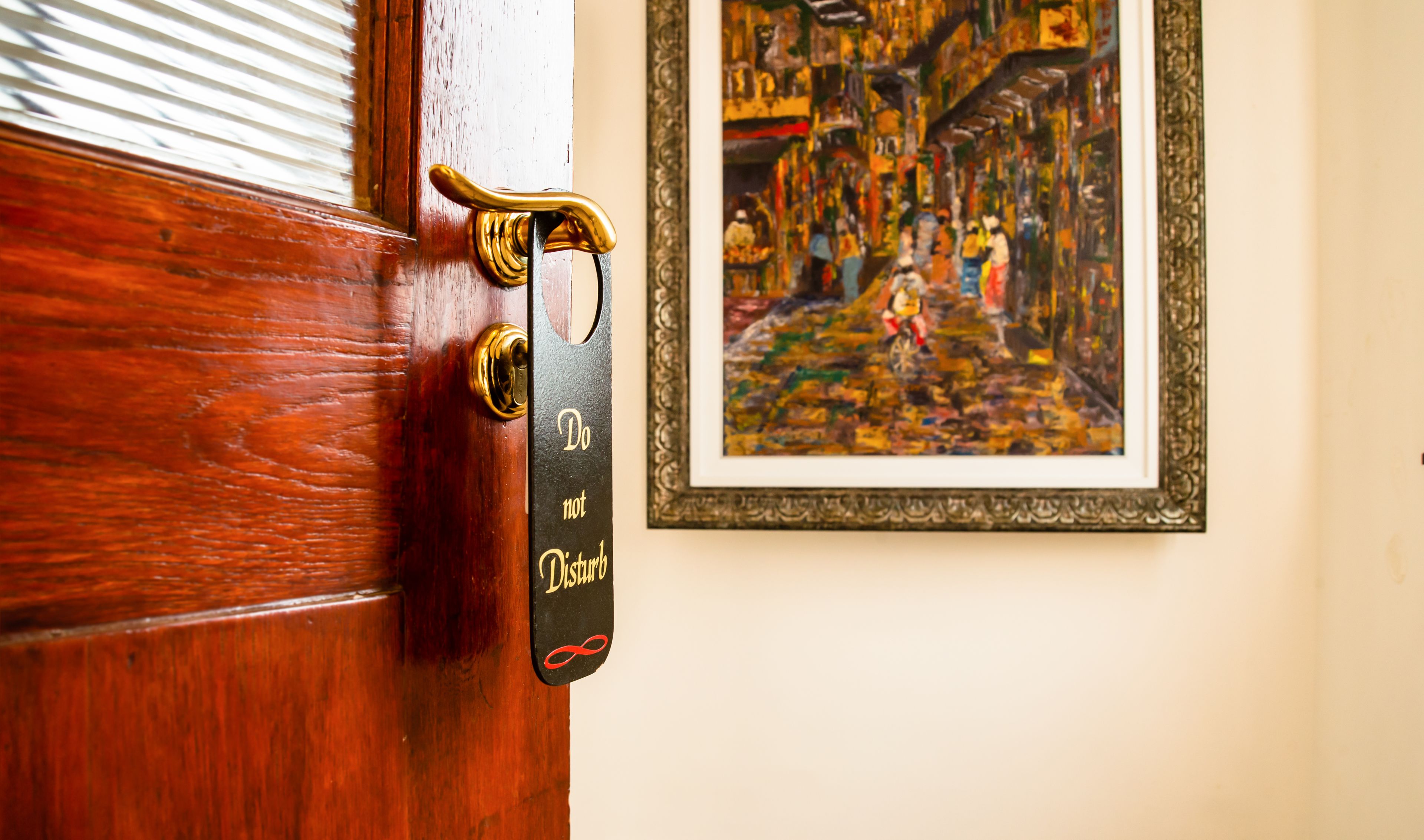 luxury suite, 1 bedroom, ground floor | egyptian cotton sheets, premium bedding, memory-foam beds, minibar