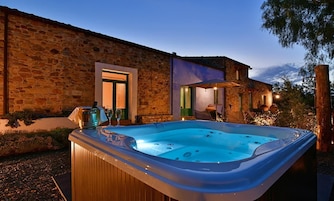 Junior Studio Suite | Free WiFi, bed sheets