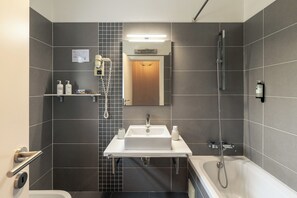 Comfort Apartment, 1 Bedroom | Bathroom - Parque Monte Verde (Albufeira)