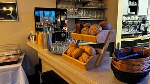 Daily buffet breakfast for a fee - Hotel Zierow (Zierow)
