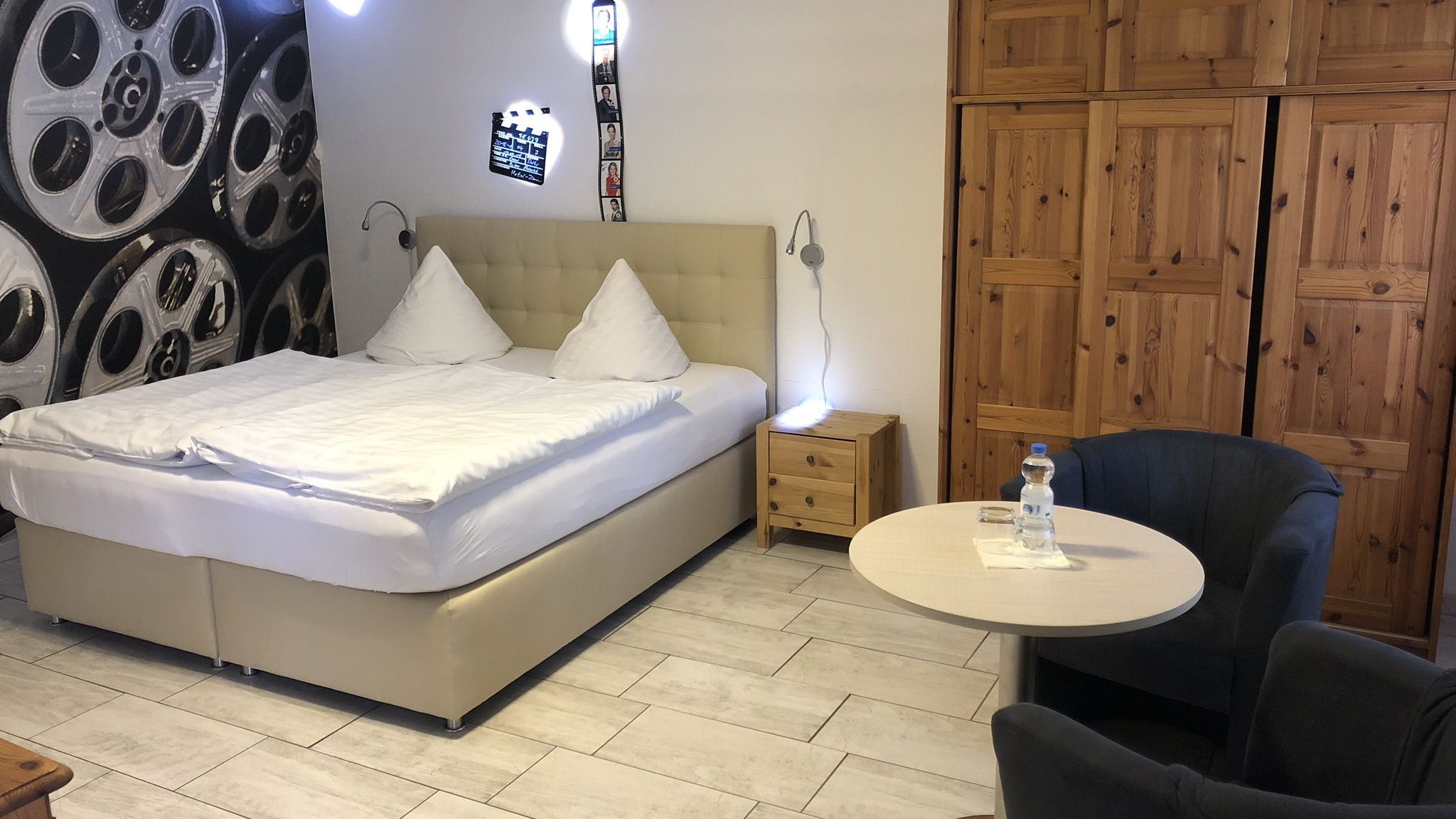 double room | 1 bedroom, in-room safe, individually decorated, individually furnished