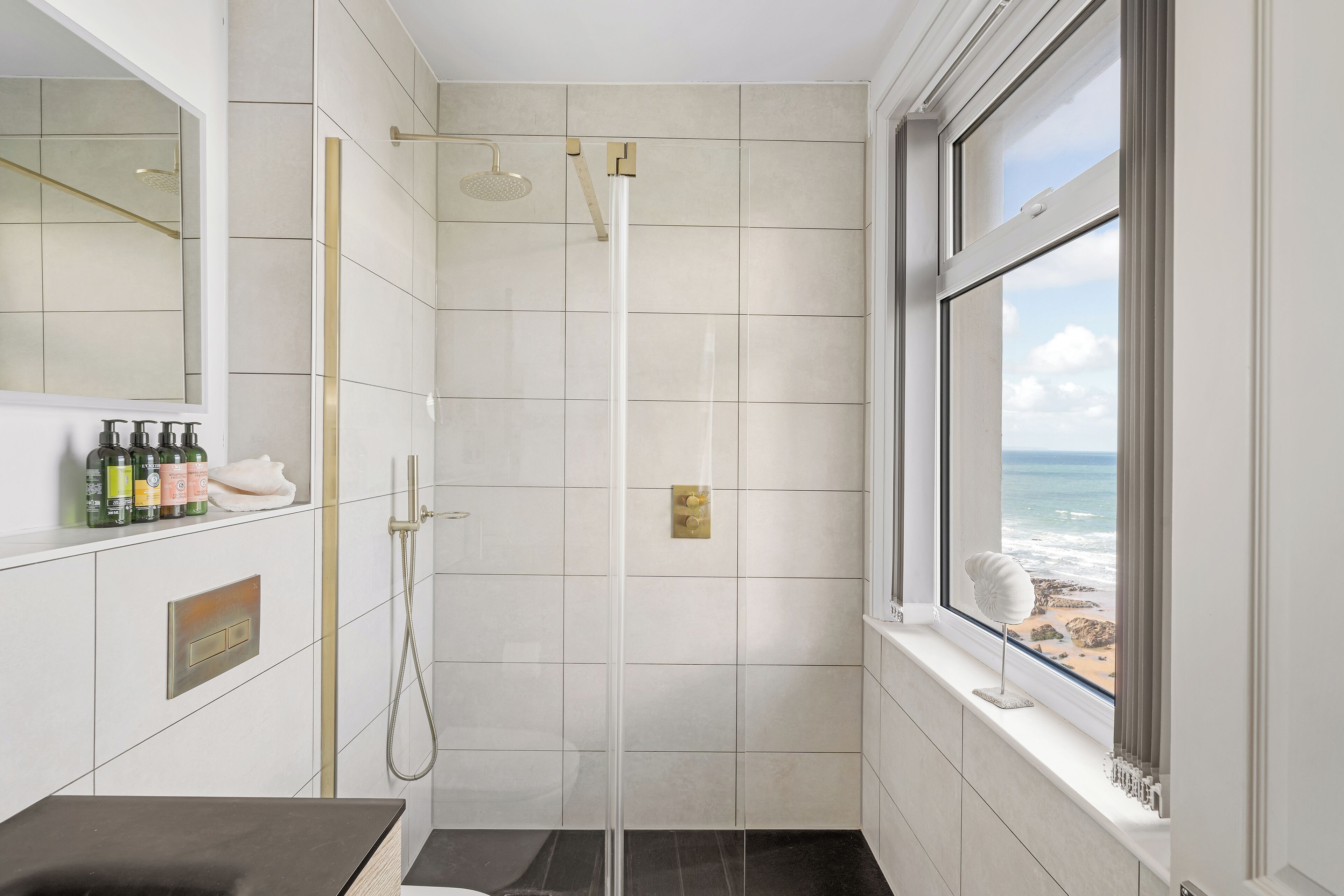 classic double room, sea view | individually decorated, individually furnished, iron/ironing board