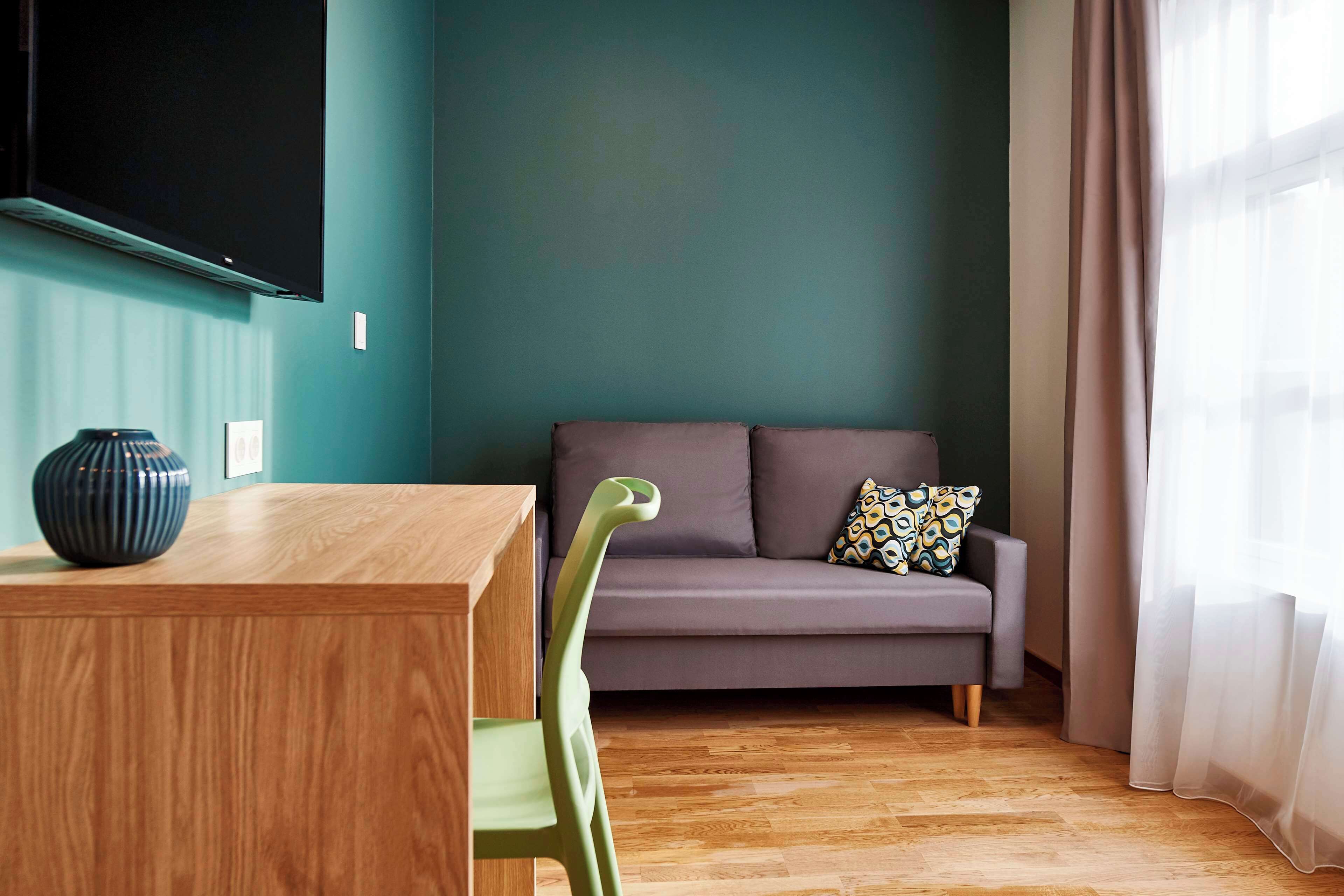 family room, 1 double bed, accessible, non smoking (with sofabed) | extra beds