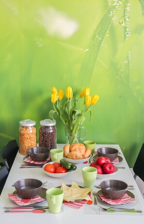 Dining - OKAY Hostel&House (Krakow)