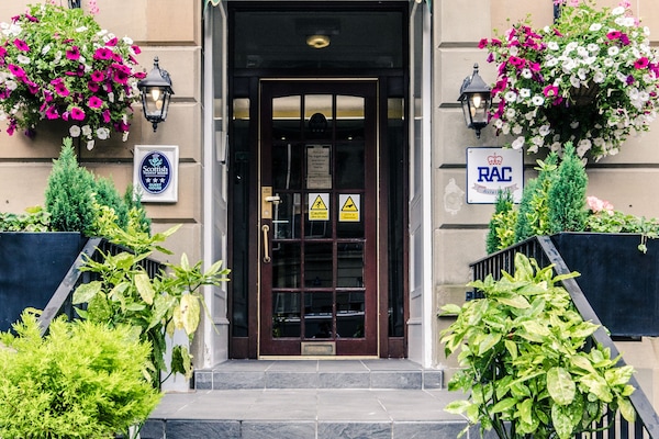 Entrada de la propiedad