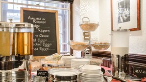 Komplett frokost mot et tillegg på hverdagene