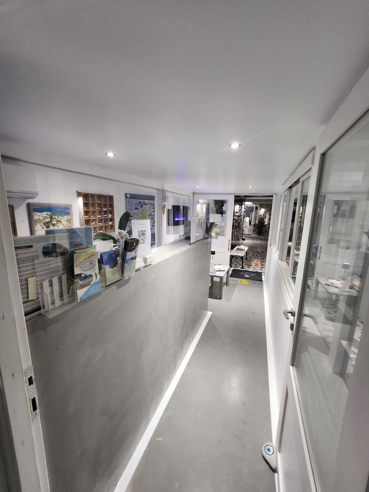 Photo - Zoumis Residence