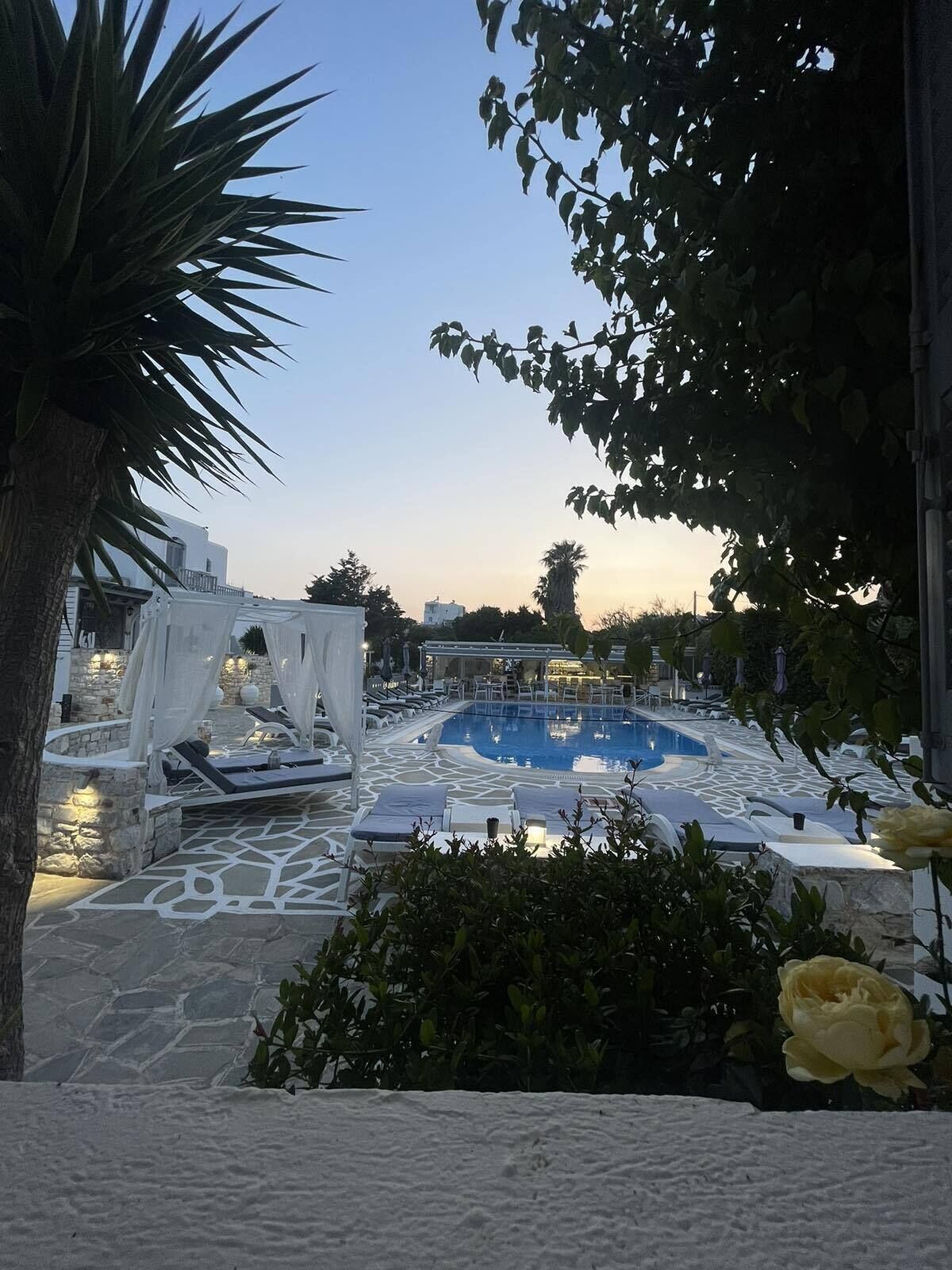 Suite familiar, 2 habitaciones, bañera de hidromasaje, vistas a la piscina | Vistas desde la habitación