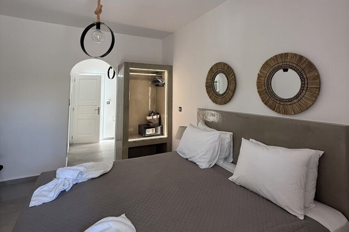 Superior Double Room, 1 King Bed, Garden View