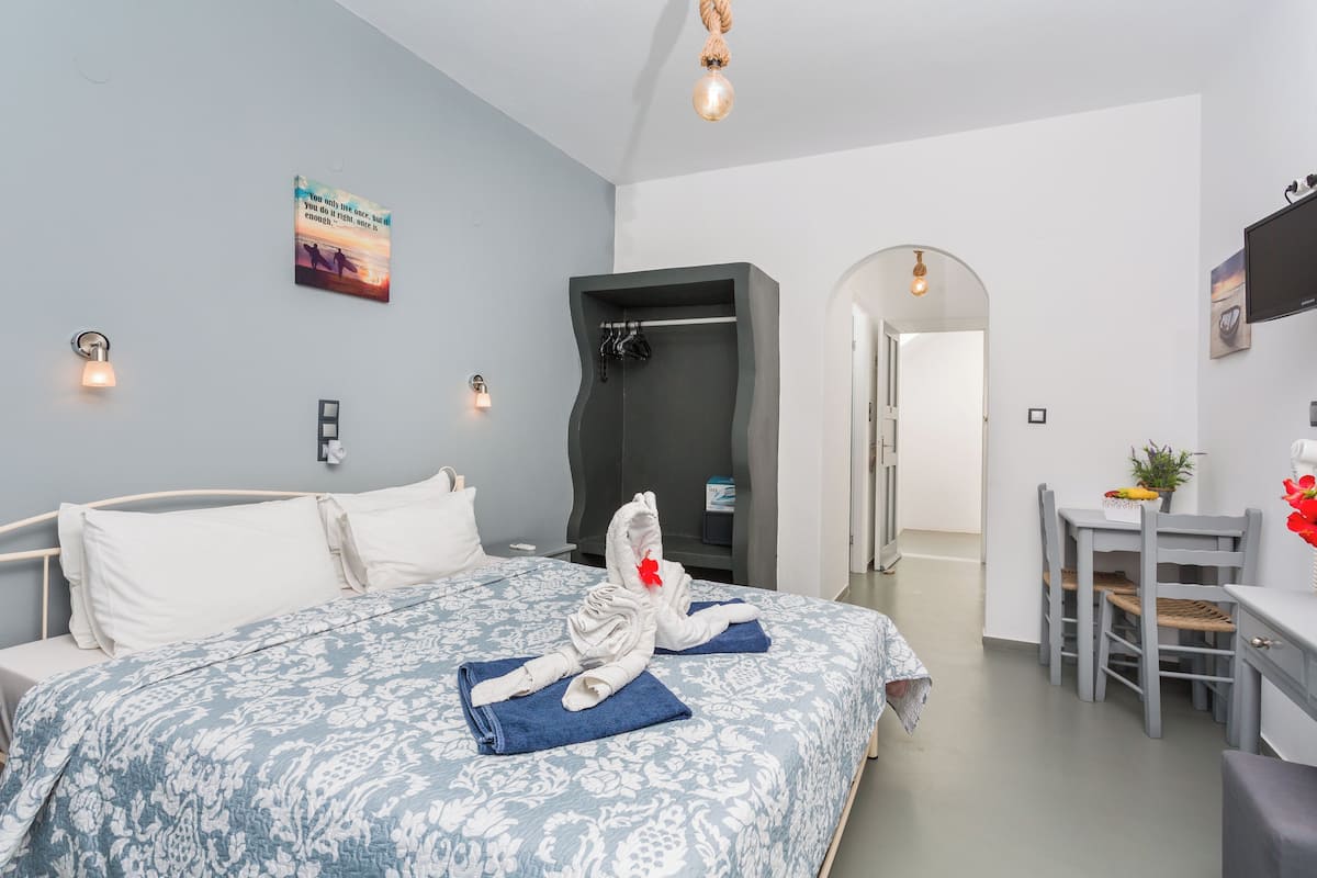2 bedrooms, minibar, in-room safe, individually decorated