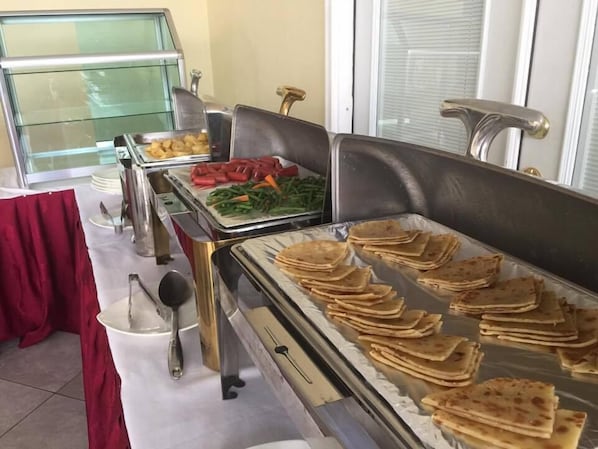 Tägliches inbegriffenes Frühstücksbuffet
