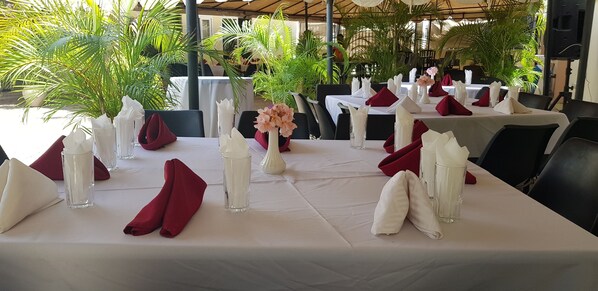 Breakfast, lunch and dinner served  - ShaMool Inn Hotel (Dar es Salaam)