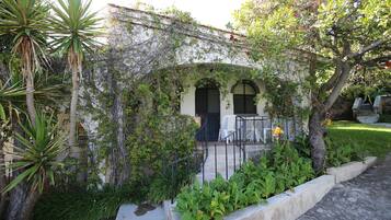 Quarto luxo, cozinha, vista para o lago | Terraço/pátio