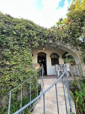 Deluxe Room, Kitchen, Lake View | Terrace/patio - Mama Chuy Hotel & Villas Ajijic (Jocotepec)