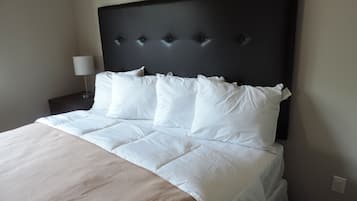 Bantalan ekstra lembut, kedap suara, Wi-Fi gratis, dan seprai linen