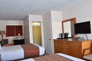Deluxe Room with Two Full beds | Free WiFi, bed sheets - Blue Water Motel (Wildwood Crest)