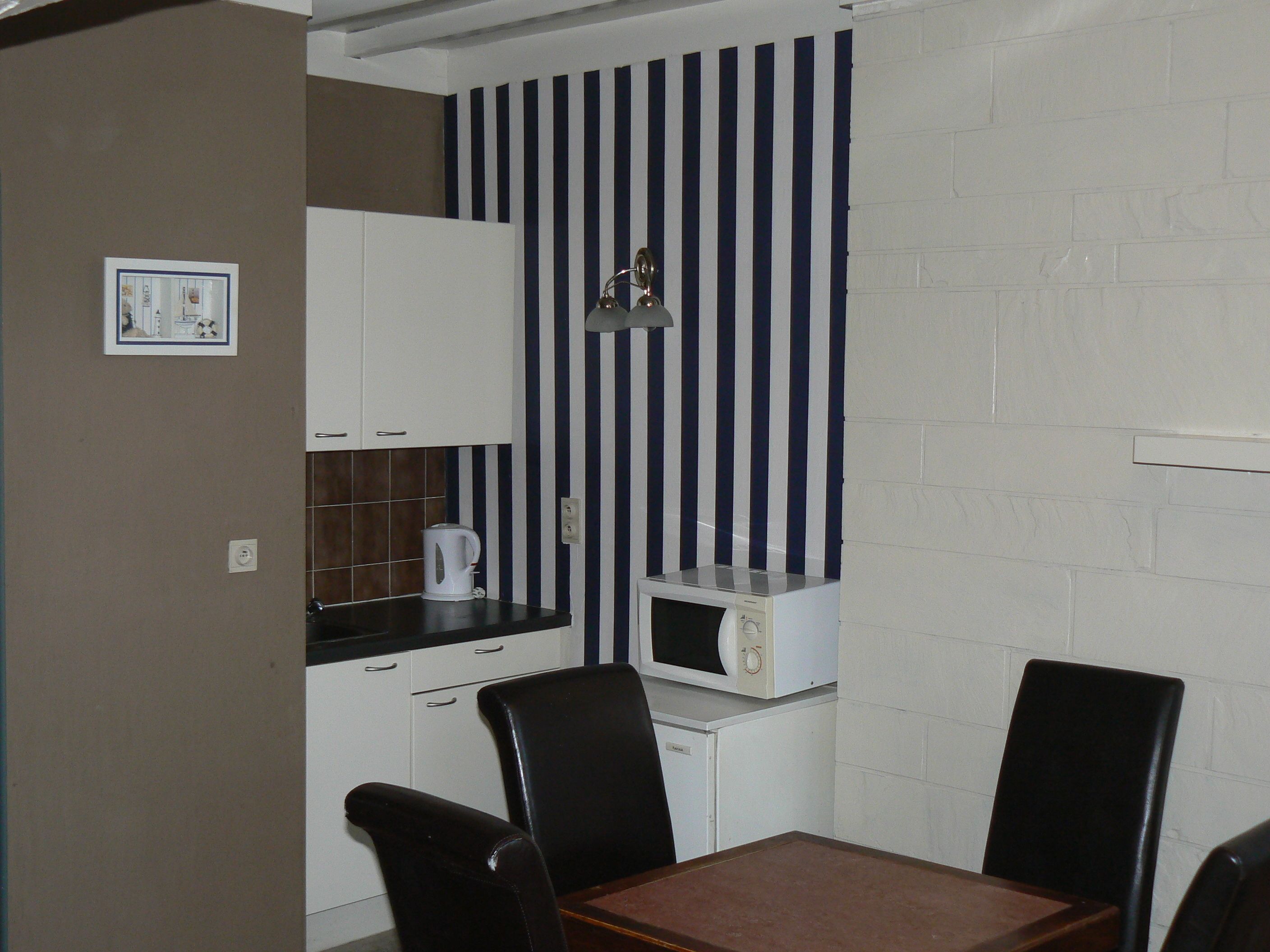 Studio | Private kitchenette | Coffee/tea maker