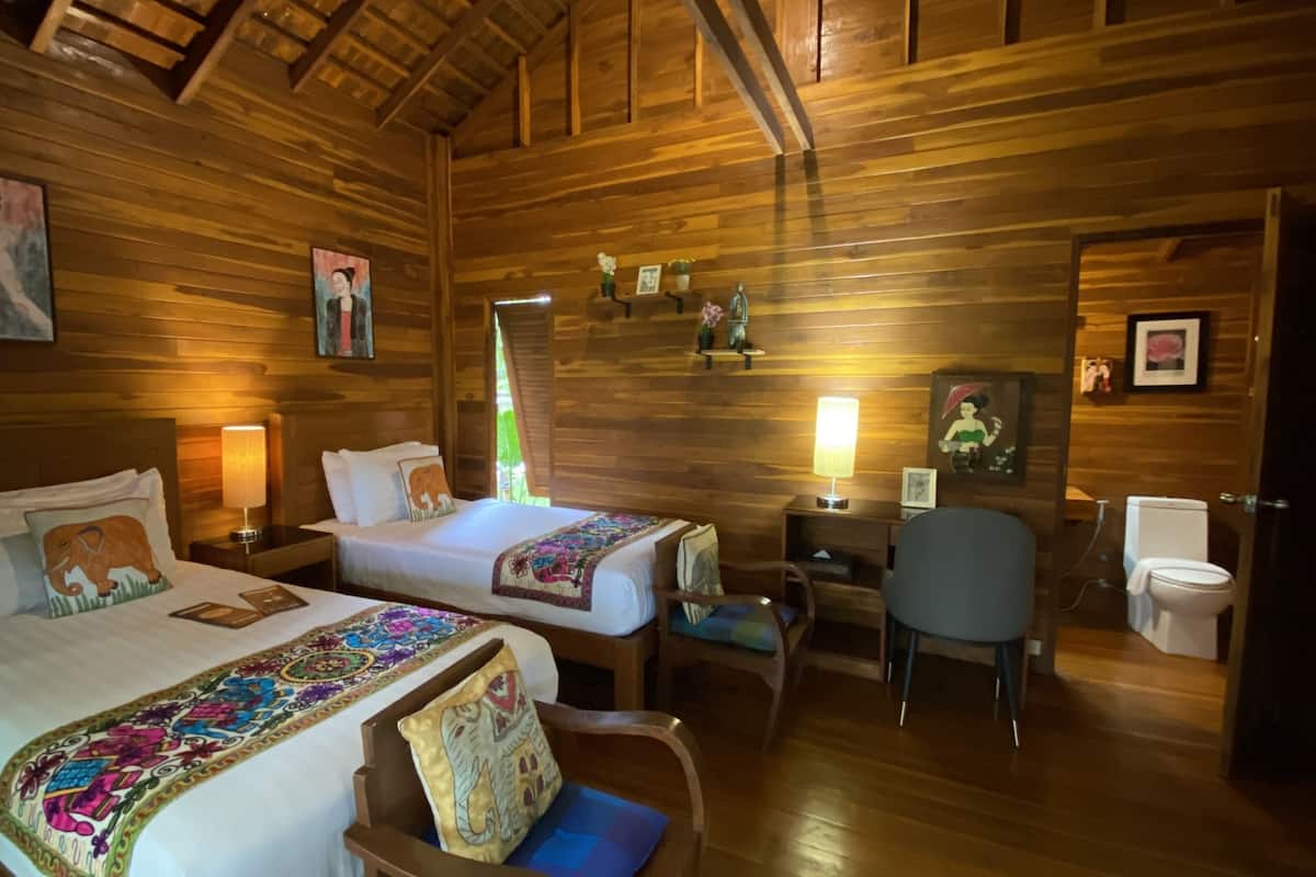 Ropa de cama de alta calidad y artículos del minibar gratis