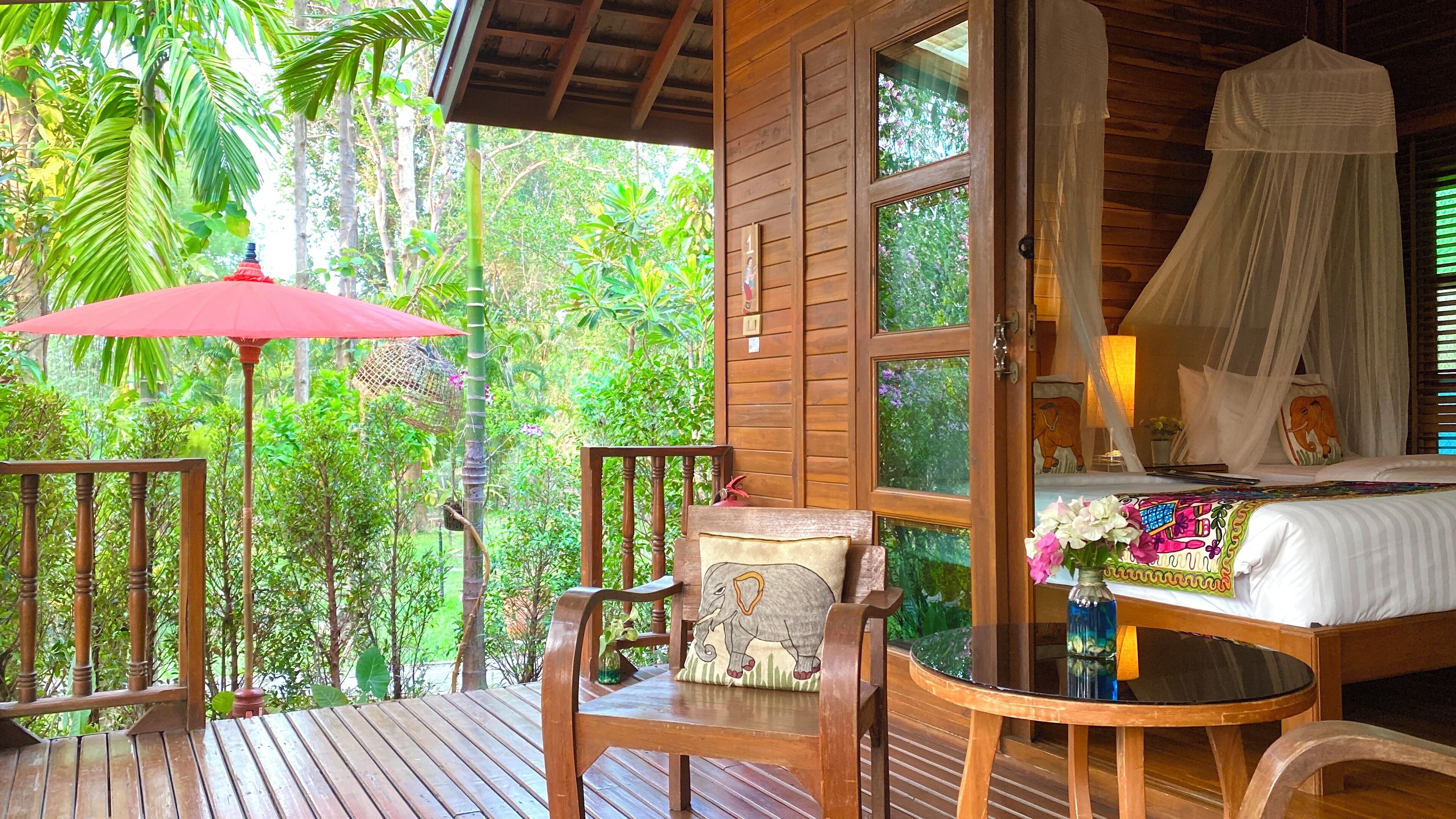 Standard Twin Room | Terrace/patio